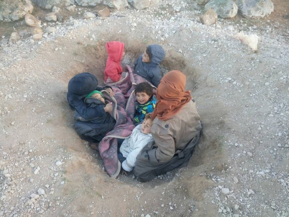 حدث وتعليق - نزوح من ريف إدلب وحماة