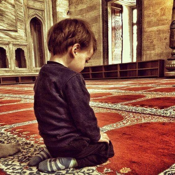 الأسرة المسلمة - وأمر أهلك بالصلاةِ واصطبِر عليها