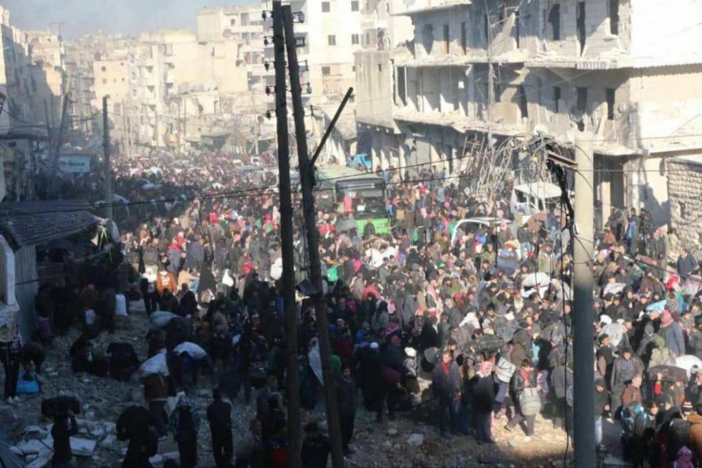 كانون الأول - تهجير أهالي مدينة حلب