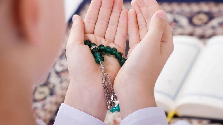 ادعوا لبعضكم بالأسماء
