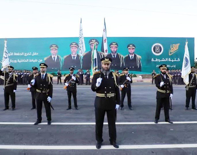 يعجب الزراع ليغيظ بهم الكفار